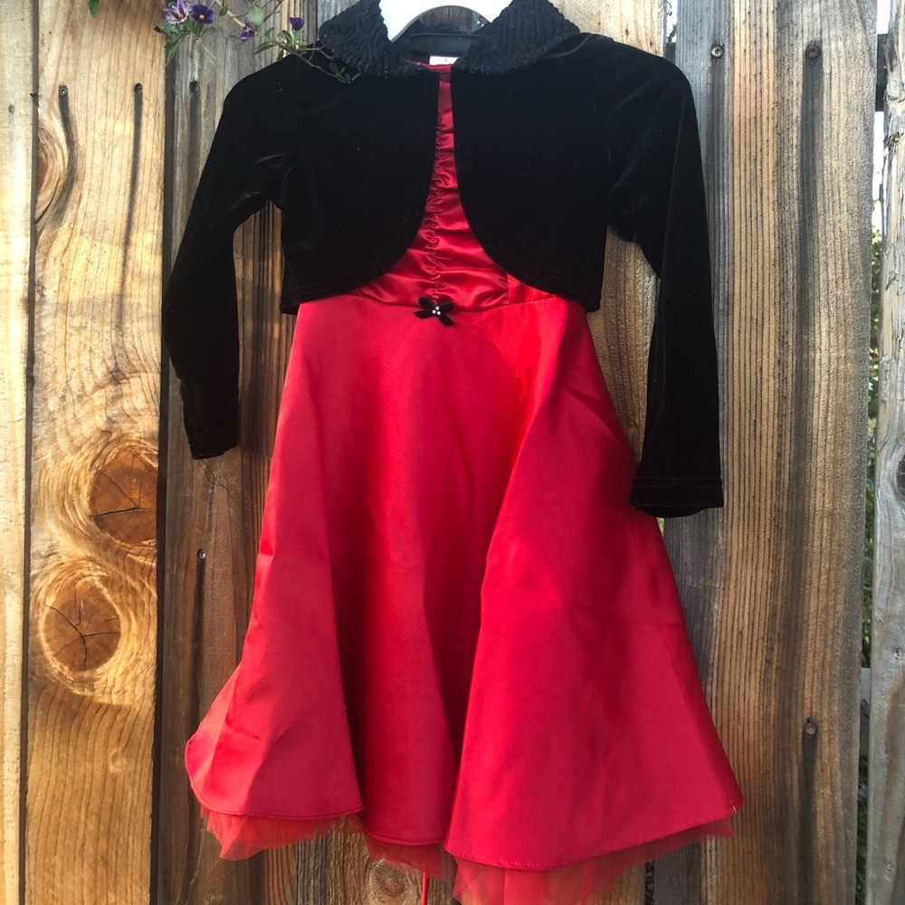 Girls dress